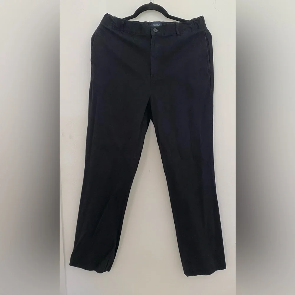 The Children’s Place Boys straight chino pants.
